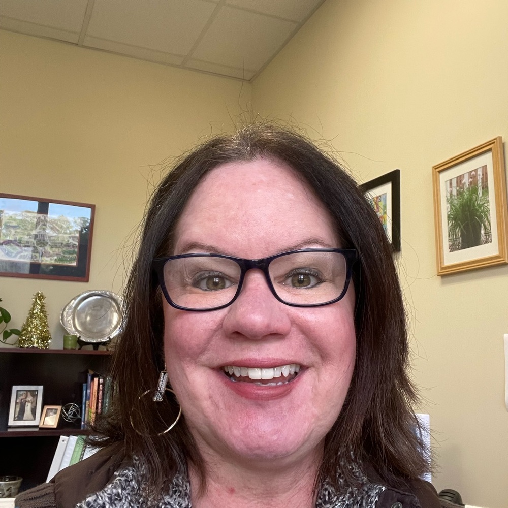 Meet your Posher, Julie